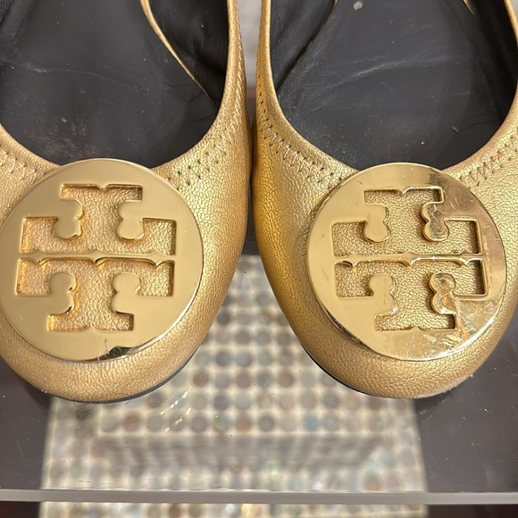 Tory Burch Reva Metallic Gold Ballet Flat With Gold Metal Double T Logo - Picture 2 of 16